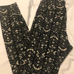 LuLaRoe OS Leggings